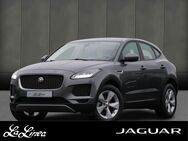 Jaguar E-Pace, D150 AWD Winterpaket - elektr, Jahr 2019 - Saarbrücken