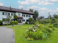 Sofort bezugsfrei: Erdgeschosswohnung mit eigenem Garten, Terrasse und inkludiertem TG-Stellplatz - Bad Kohlgrub