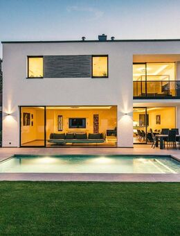 AIGNER - Luxuriöse Villa in ruhiger Lage mit Wellnessbereich - Planegg