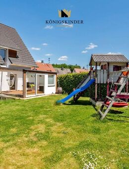 Attraktives und großzügiges EFH mit großem Grundstück, Carport + Wohnmobilstpl. in ruhiger Wohnlage! - Welzheim