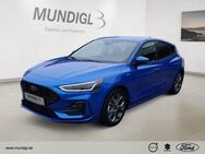 Ford Focus, ST Line 5trg FSH LRH, Jahr 2024 - Landshut