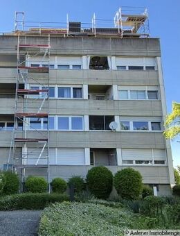 Geräumige, bezugsfreie 4-Zimmer-Wohnung in Aalen-Unterrombach - Aalen