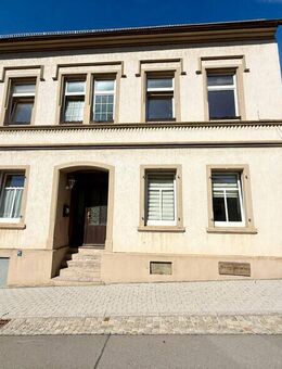 Reihenhaus / Mehrgenerationenhaus / Mehrfamilienhaus in Zschopau: 210 m², Balkon, Garten, zum Ausbau - Zschopau