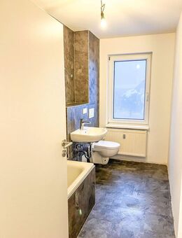 modernes Wohngefühl in ruhiger & begehrter Lage - modernisierte Wohnung freut sich auf neue Bewohner - Neustadt (Rennsteig)