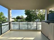 Zirndorf Alte Veste ~ Wohnen im Grünen ~ Moderne 3-Zi-Wohnung mit Balkon ~ moderne EBK ~ inkl. zwei Tiefgaragenstellplätzen mit E-Lademöglichkeit - Zirndorf