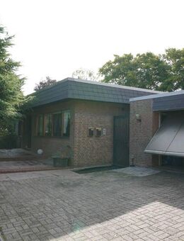 Bungalow inklusive Souterrain-Einliegerwohnung mit großem Platzangebot - Schermbeck