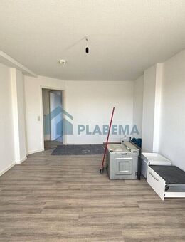 Modernisierte 2-Zimmer-Wohnung mit Einbauküche und Bad mit Wanne - Parchim