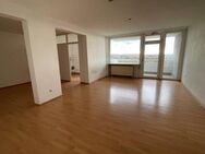 Großzügige helle 3-Zimmerwohnung mit Balkon - Langen (Hessen)