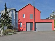 Großzügiges Wohnen und Arbeiten in einem Architektenhaus mit außergewöhnlicher Atmosphäre - Waldenbuch