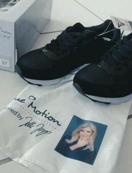 NEU und OVP * Sneaker * Freizeit * Schuhe "Jette Joop" by Blue Motion Aldi * Gr. 37- 38/ 4- 4,5 * schwarz * - Riedlingen