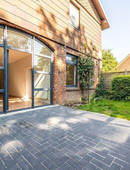 Sanierte Erdgeschoss-Wohnung mit Terrasse, Garten u. Stellplatz - Molfsee