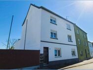 Vermietetes Appartement im 1. OG eines 6-Familienhauses in Stadtrandlage von Frechen (WE 4) - Frechen