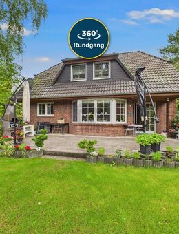EINZIGARTIGES HAUS MIT POOL UND VIEL PLATZ FÜR FAMILIE IN BEGEHRTER LAGE VON FALKENSEE - Falkensee