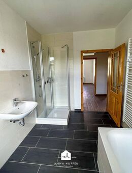 Schöne 3-Raumwohnung mit Gartenmitbenutzung - Gera