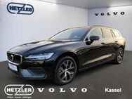 Volvo V60, Kombi Core B4 Benzin EU6d Sitze, Jahr 2024 - Kassel