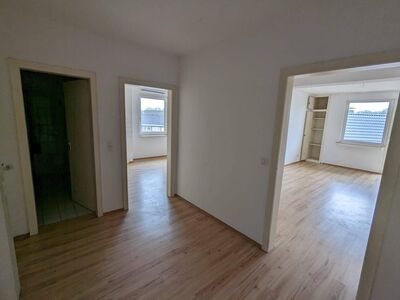 Helle und attraktive 2-Zimmer-Wohnung in Top-Lage mit Balkon!
