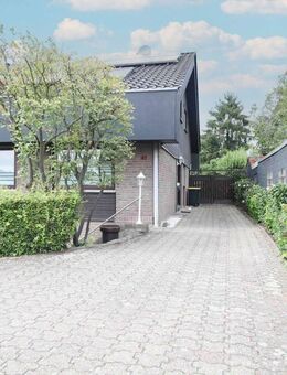 Top gepflegtes 2-Familienhaus in ruhiger Lage mit schönem Grundstück - Moers