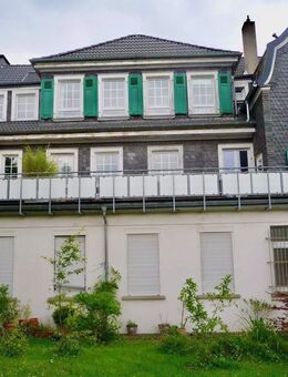 Ruhig und großzügig: Maisonette Wohnung mit Gartenanteil und Stellplatz in Cronenberg - Wuppertal