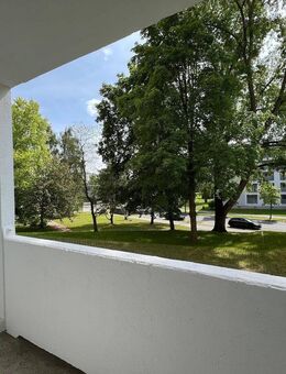 + Mit wenig Stufen in Ihr neu saniertes Wohnglück ++ Erstbezug + - Chemnitz