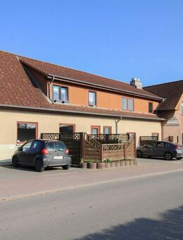 Vermietete 4-Zimmer-Dachgeschosswohnung inklusive Dachterrasse in Dörphof - Dörphof