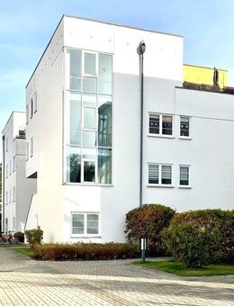 Vermietete 4-Zimmer-Dachgeschosswohnung mit Terrasse & familienfreundlich-ruhiger Lage! - Berlin