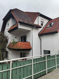 Attraktives 2 Familienhaus mit Einliegerwohnung - 61169 Friedberg-OT Ockstadt