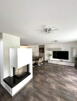 Traumhafte Doppelhaushälfte mit Terrasse - Einziehen, wohlfühlen und genießen in bester Lage! - Brackenheim