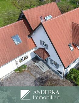 Willkommen Zuhause: Geräumiges Haus mit zwei Wohneinheiten & sonnigem Garten! - Bubesheim