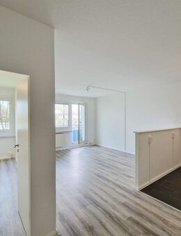 1.000 € Gutschein* - Platz für die ganze Familie - 4-Zimmer-Wohnung mit Ausblick! - Chemnitz