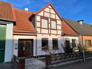 Renovierungsbedürftiges Reihenhaus mit Garten in Salzwedel (Handwerkerobjekt) - Salzwedel (Hansestadt)