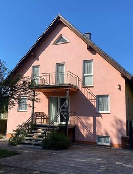 Universelles Traum-Haus mit überdachter Terrasse, Fussweg zum glasklaren Plessower See 8 min / direkt vom Eigentümer - Werder (Havel)