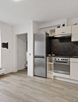 2-Raumwohnung mit Einbauküche in der Seebener Straße! - Halle (Saale)