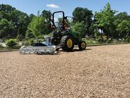 John Deere 3038E - Frechen Zentrum