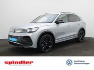 VW Tiguan, 2.0 TDI R-Line Black, Jahr 2025 - Würzburg