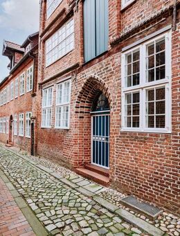 Altstadt-Flair inklusive: Dachgeschosswohnung im Herzen von Lüneburg - Lüneburg