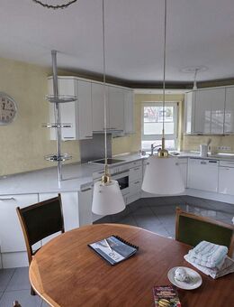 Ertragreiches Mehrfamilienhaus mit attraktivem Charme - eine wertvolle Investition! - Grevenbroich