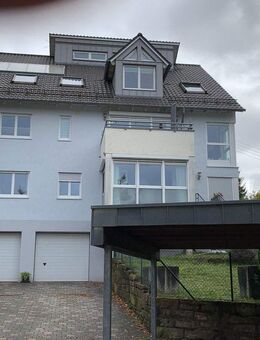 Schöne 3 Zimmer Wohnung mit Terrasse und Gartenanteil - Nagold