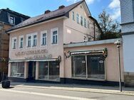 Historisches Stadthaus mit 4 Wohnungen und Gewerbeeinheit - Sonneberg
