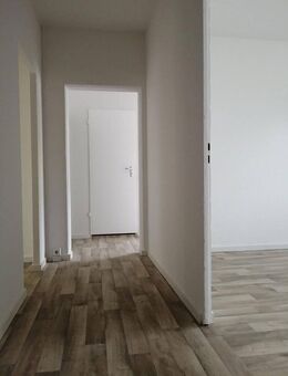 Renovierte helle 3-Zi.-Wohg. mit Balkon in Walddrehna - Heideblick