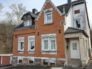 Neuer Preis !!Schönes 2-Fam.Haus mit großem Grundstück in guter Wohnlage von Sulzbach zu verkaufen - Sulzbach (Saar)