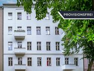 Großzügige Dachgeschosswohnung mit Terrasse & Einbauküche - Berlin