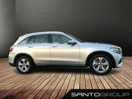 Mercedes-Benz GLC 250 d 9G 4MATIC AMG Line NAVI LEDER LED PANO - Freiburg (Breisgau)