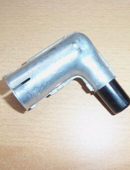 Verschiedene Kerzenstecker und Unterbrecher für Trabant - Berlin