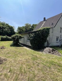 Charmantes Einfamilienhaus mit großem Grundstück - Ruhe, Natur und viel Gestaltungspotenzial - Lünen