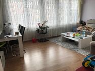 Provisionsfrei - Perfekt geschnittene 2-Zimmer-Wohnung mit Panoramafenstern in der Südstadt - Nürnberg