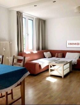 IMMOBERLIN.DE - Helle Westend-Wohnung mit Pkw-Stellplatz nahe Brixplatz - Berlin