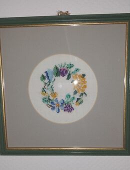 Bild Stickbild Landhaus Vintage Blumen Kranz Blumenkranz - Greifswald