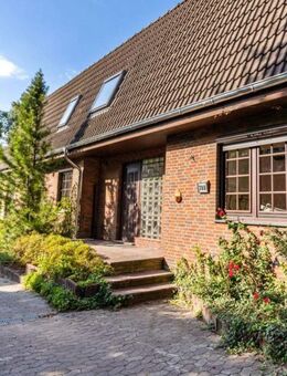 Zweifamilienhaus, riesig groß, sofort frei! - Worpswede