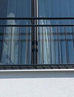 Französischer Balkon pulverbeschichtet RAL 7016 Feinstruktur - Viechtach