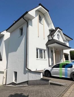 Villaflair am Zentrumsrand von Düren - Düren